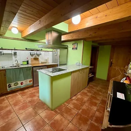 La Casa De *